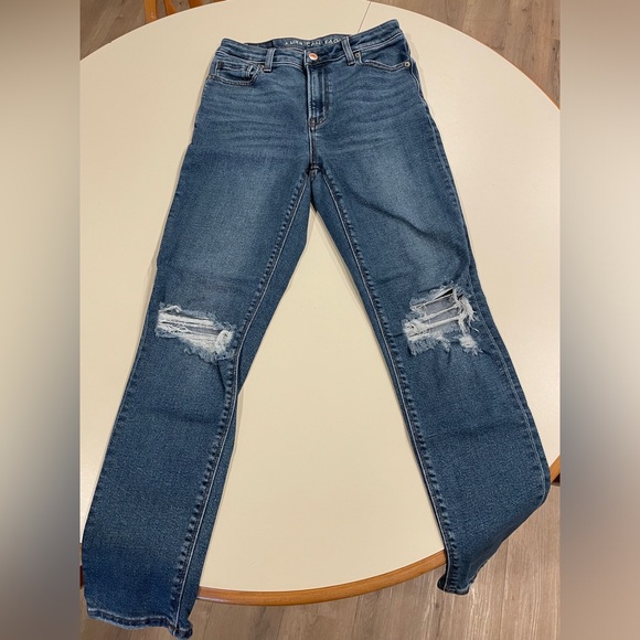 American Eagle Mom jeans - Picture 1 of 2
